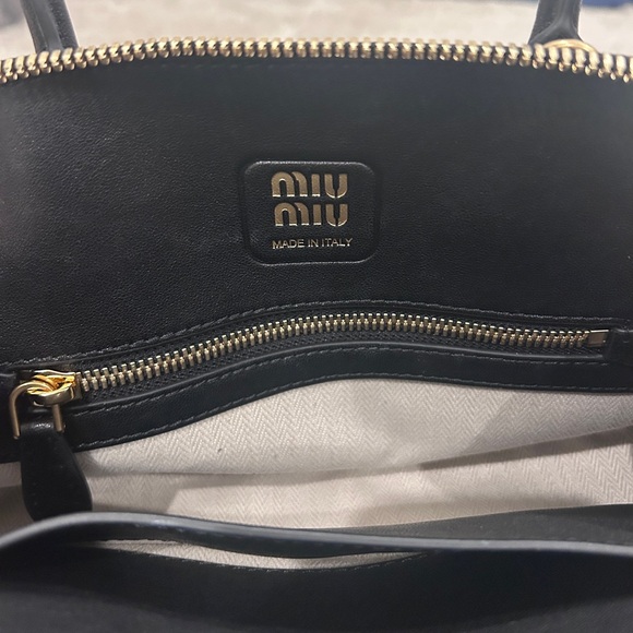 Aventure - Black Leather Bowling Satchel with Gold Hardware - Size Small - Picture 8 of 10